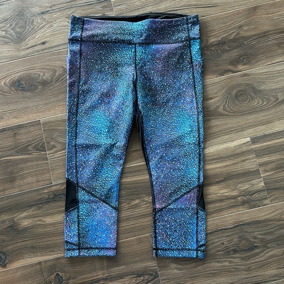 Lululemon leggings - Picture 1 of 2